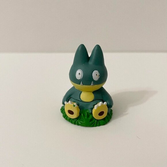 Munchlax Nintendo Pokemon Mini Figure 1.5 Inch Tall Toy - Picture 1 of 13